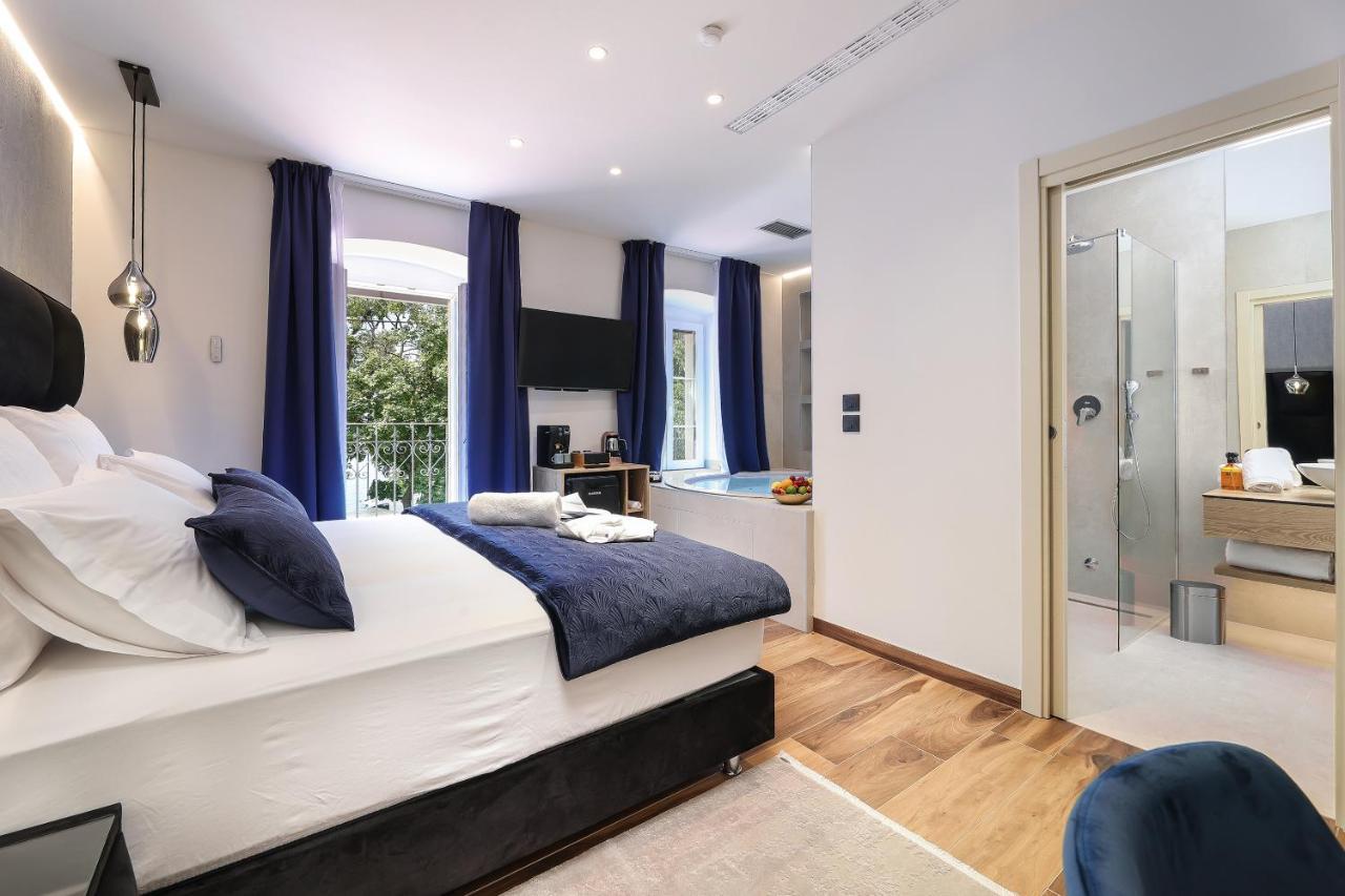 Ribica Luxury Rooms Rijeka Exteriör bild