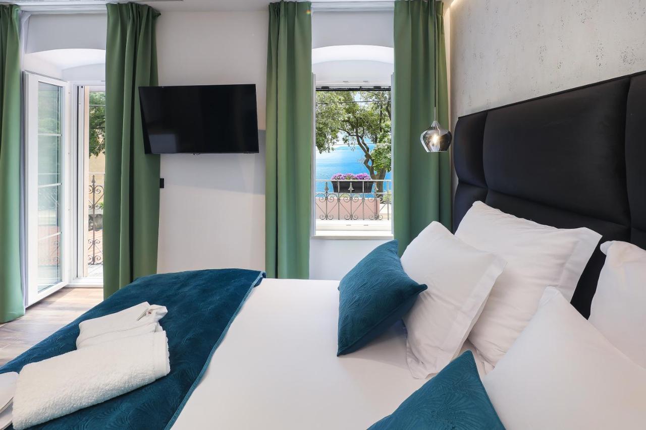 Ribica Luxury Rooms Rijeka Exteriör bild