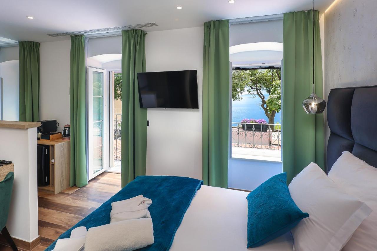 Ribica Luxury Rooms Rijeka Exteriör bild